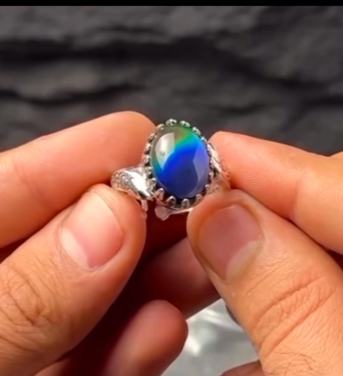 Zultanite Stone Colour Change